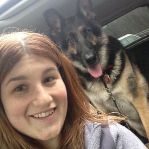 Meet your Posher, Danielle